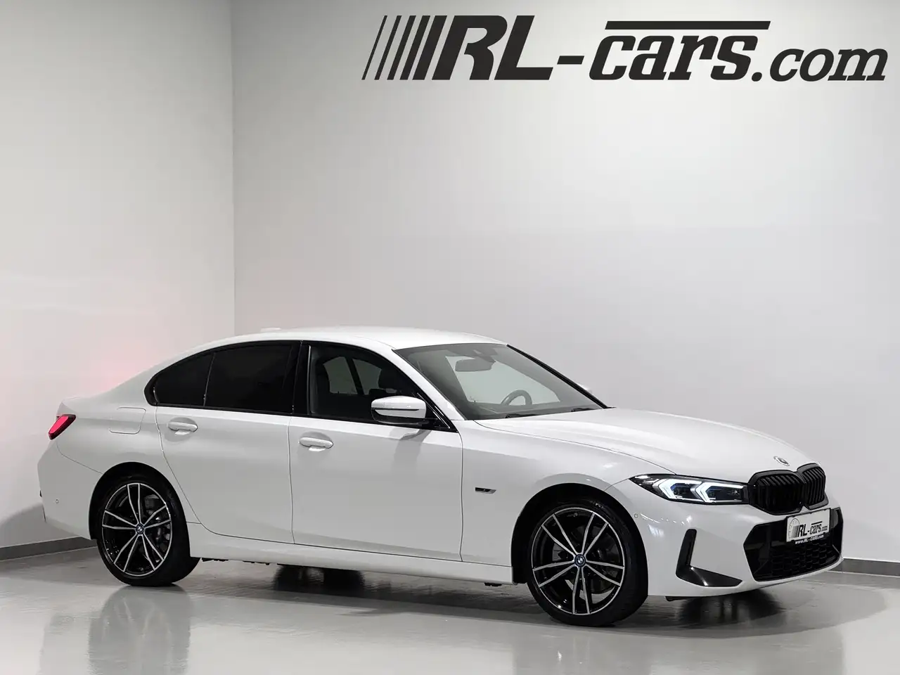 BMW 320 e G20 LCI Aut/M-Sport/CockpitPRO/HEAD-UP/KEYLESS