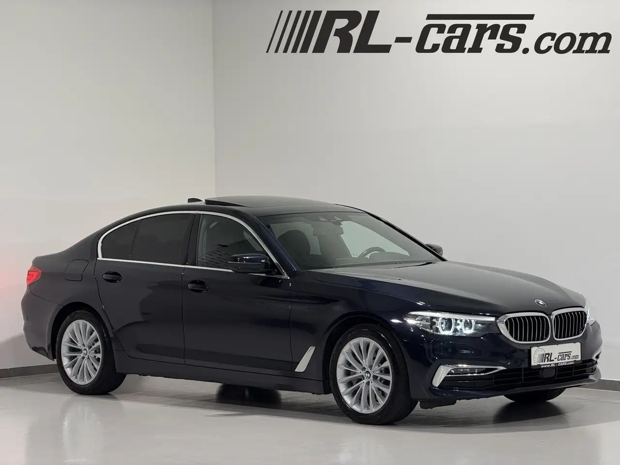 BMW 530 D xDrive Aut/HEAD-UP/Schiebedach/Sitzklima/H&K
