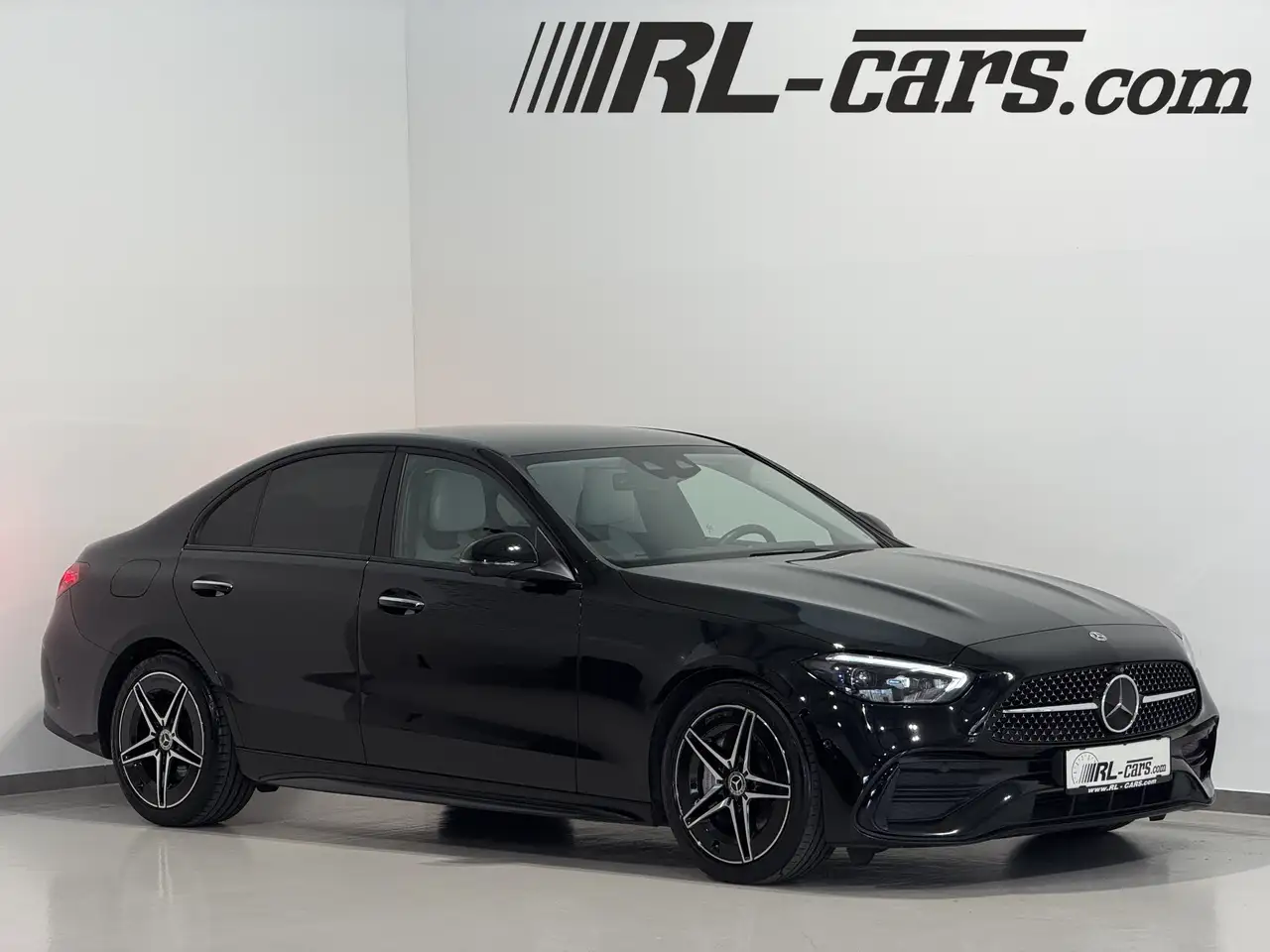 Mercedes-Benz C 220 D Aut/AMG-Sport/HEAD-UP/Burmester/360*Grad/ACC