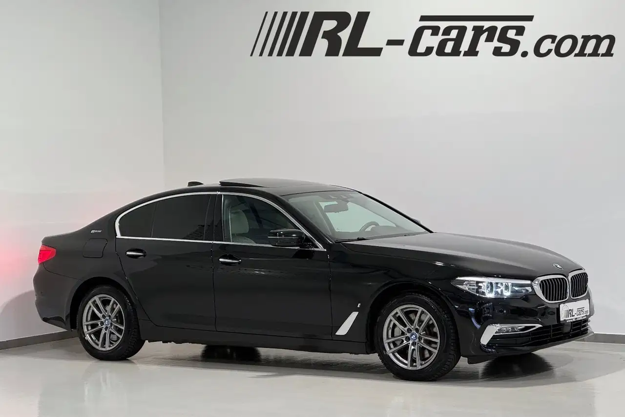 BMW 530 e G30 Luxury Line/NaviPRO/Schiebedach/360*Grad/ACC