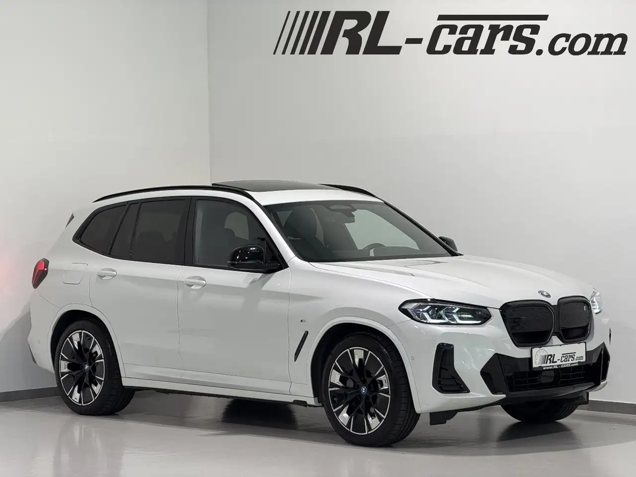 BMW iX3 LCI Inspiring/M-Sport/Panorama/AHK/Laser/Kamera