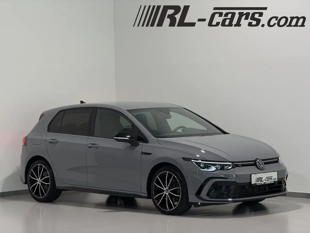 Volkswagen Golf VIII 2.0TDI R-Line 4Motion/HEAD-UP/Harman/AHK/ACC