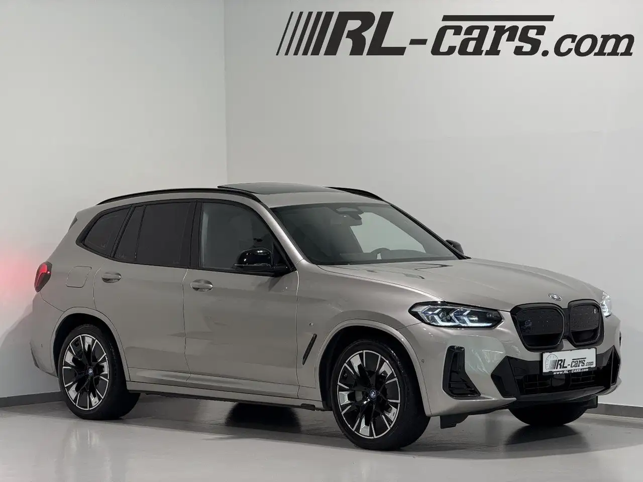 BMW iX3 LCI M-Sport Impressive/HEAD-UP/Panorama/AHK/360*G