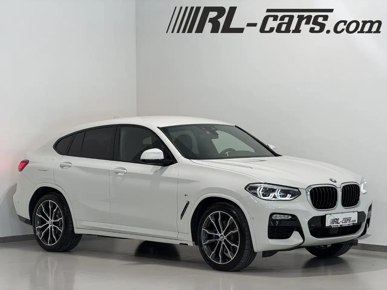 BMW X4 xDrive30D M-Sport/HEAD-UP/NaviPRO/AHK/ACC/Kamera