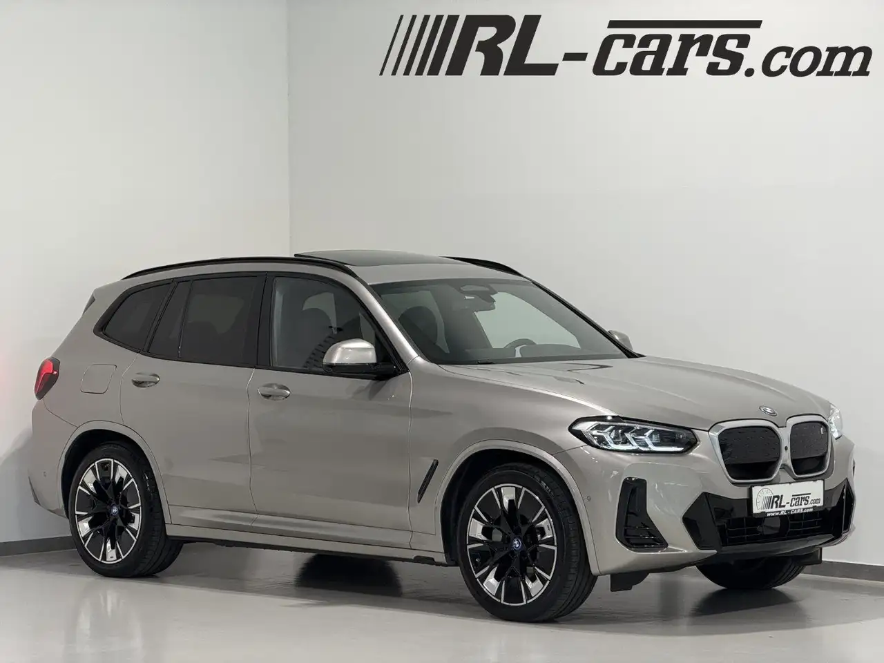BMW iX3 LCI Impressive/M-Sport/Panorama/HEAD-UP/Harman&Ka