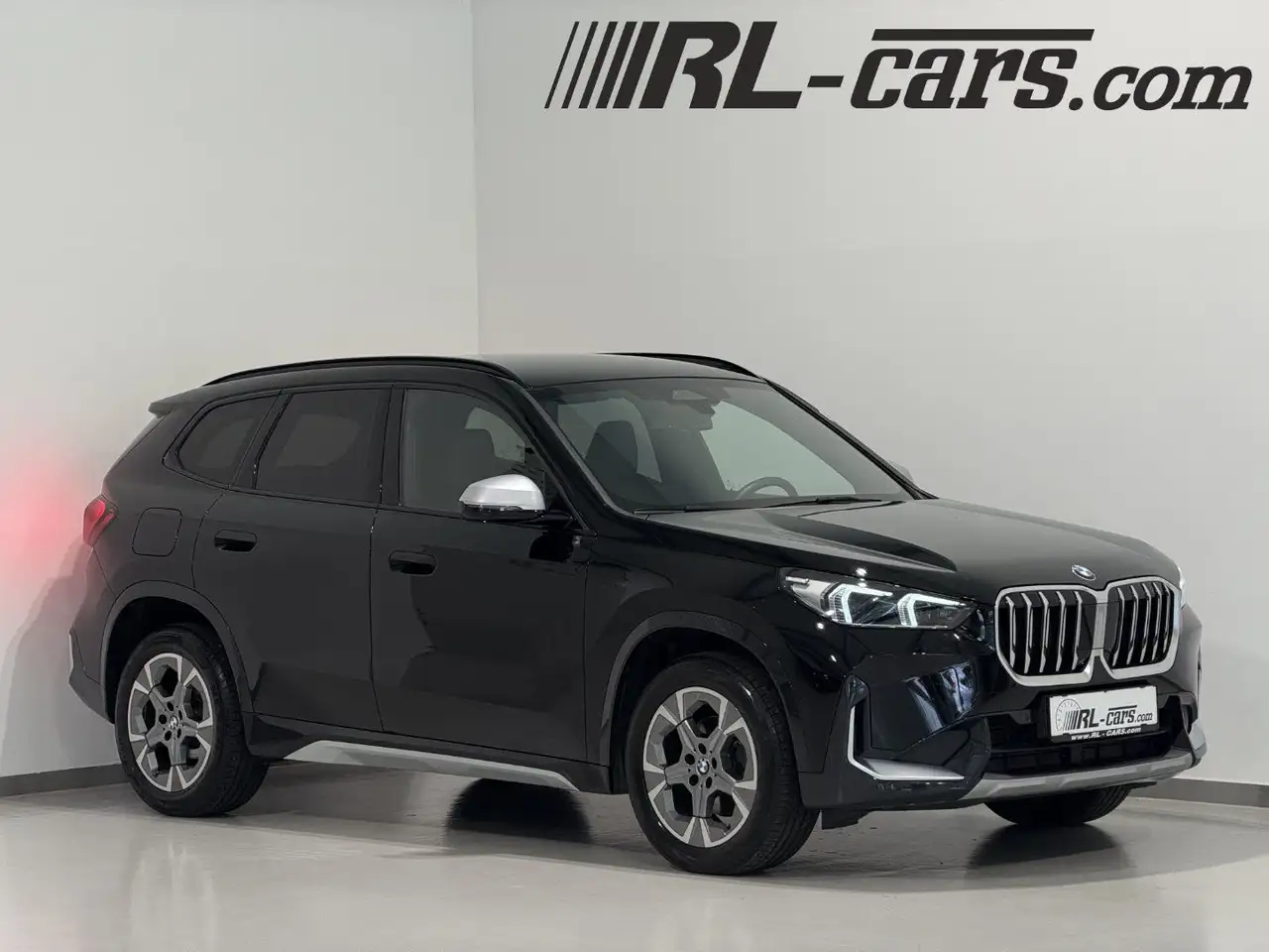 BMW X1 sDrive18D/X-Line/Widescreen-Display/AHK/Kamera/KE